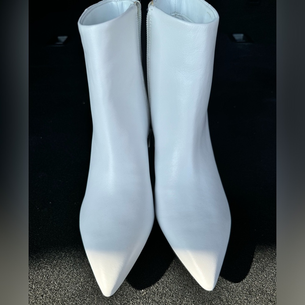 MARC FIShER white Jelly ankle booties
